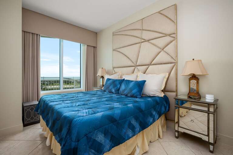 Master Bedroom with views to the Laguna Madre!