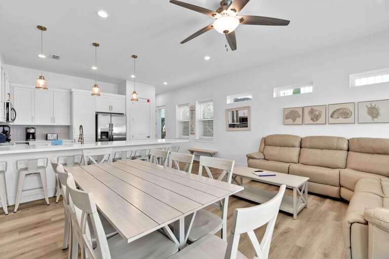 Open concept townhome perfect for family gatherings!