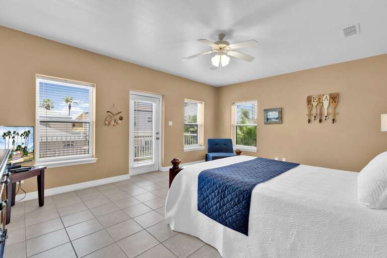 Master Bedroom with Full bed