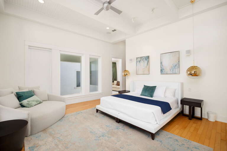 Master Bedroom features a King size Bed!