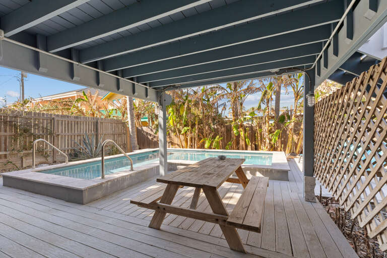 Shaded pool area to enjoy the island climate