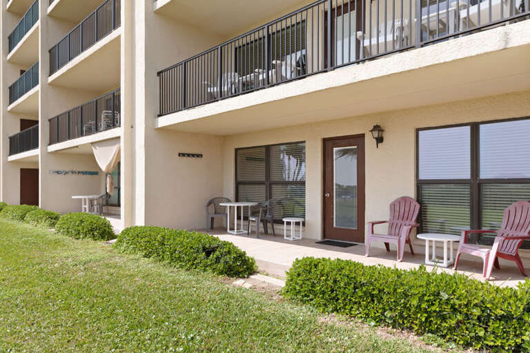1st Floor patio area facing the beach! 1st Floor patio area facing the beach!