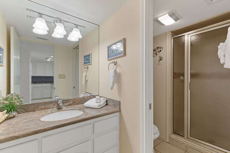 Guest Bathroom Guest Bathroom