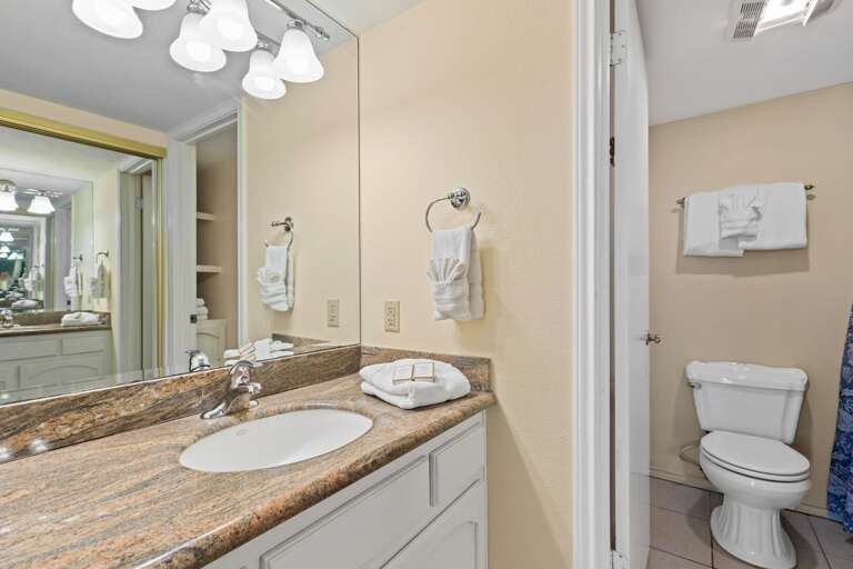 Master Bathroom Master Bathroom