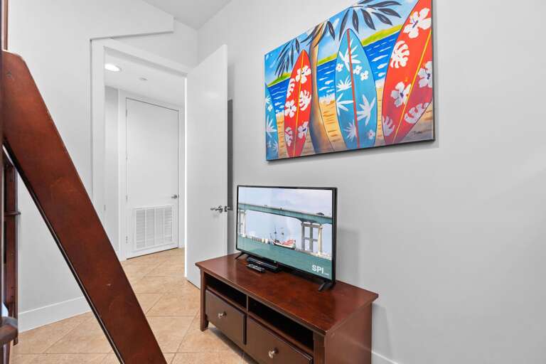 Guest Bedroom features flat screen TV