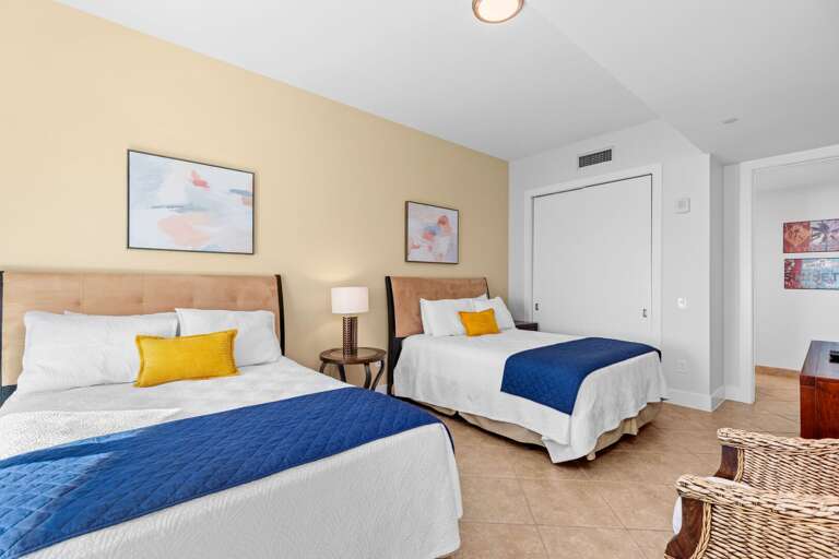 Guest Bedroom featuring 2 Queen beds!