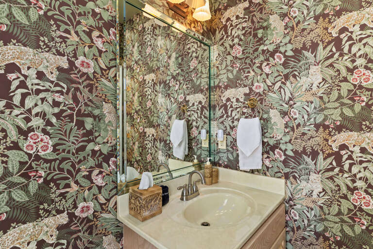 2nd Floor Half Bathroom