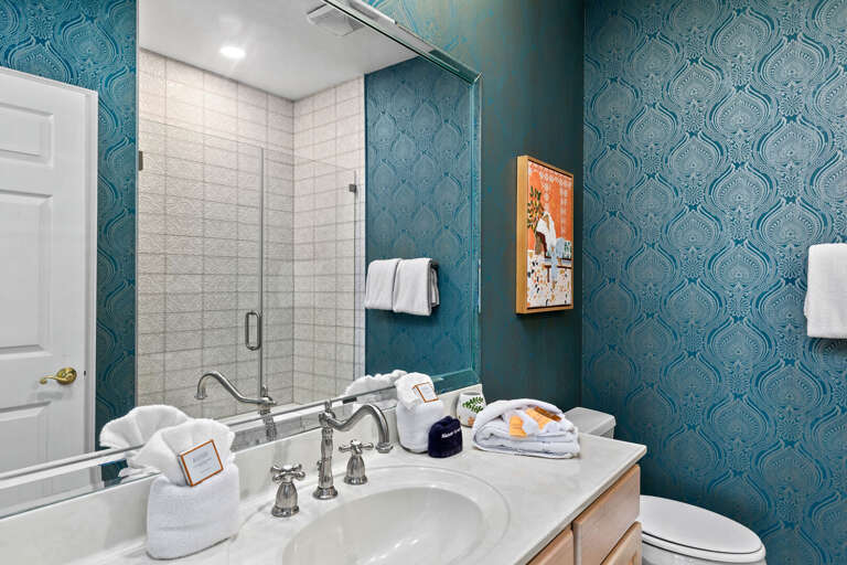 Ensuite Guest Bathrrom