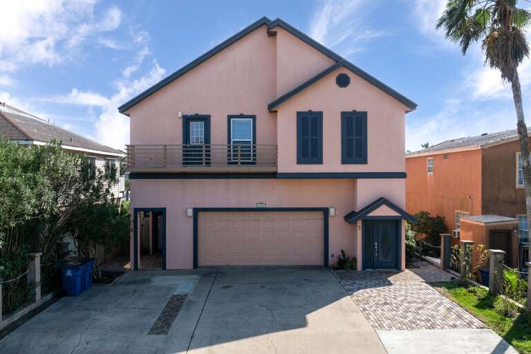 Front exterior to the house!