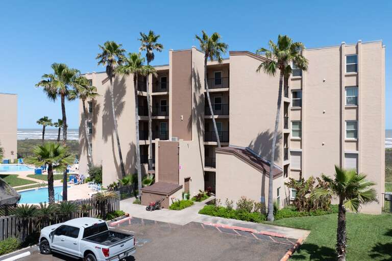 Beach House Building I