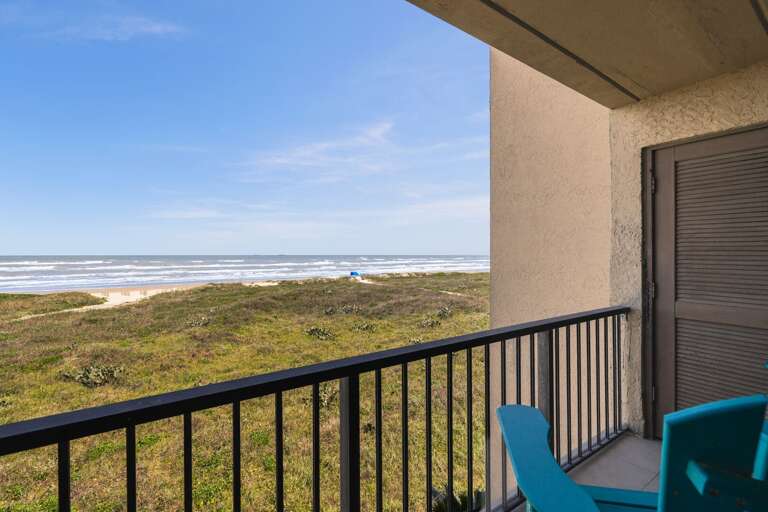 Breathtaking oceanviews form your balcony!