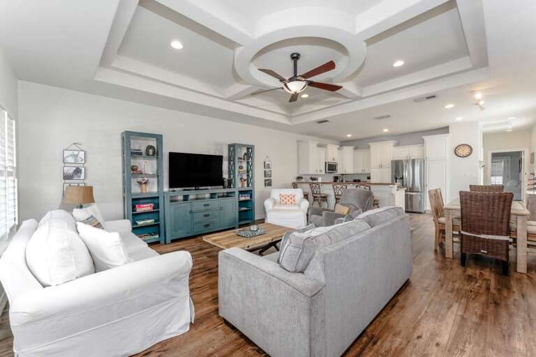 Open concept towards the kitchen and dining area