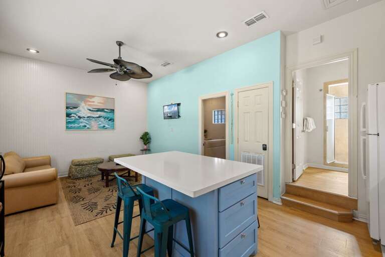 Mother in Law suite is open concept Kitchen/Dining/Living Area Mother in Law suite is open concept Kitchen/Dining/Living Area