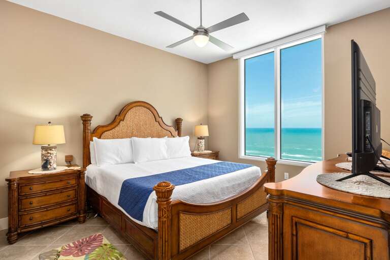 Drift off in the king suite with stunning Gulf views right outside the windows