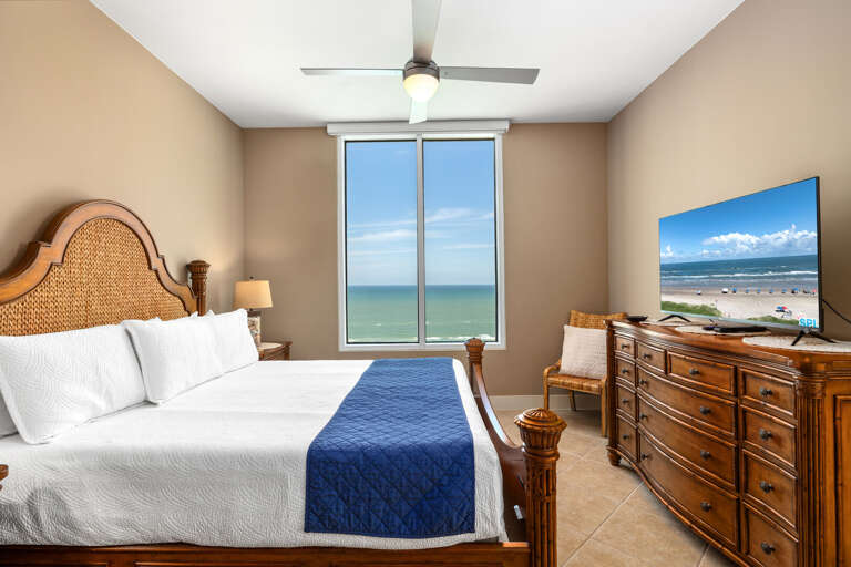 Wake up in the king suite to breathtaking Gulf views right from bed