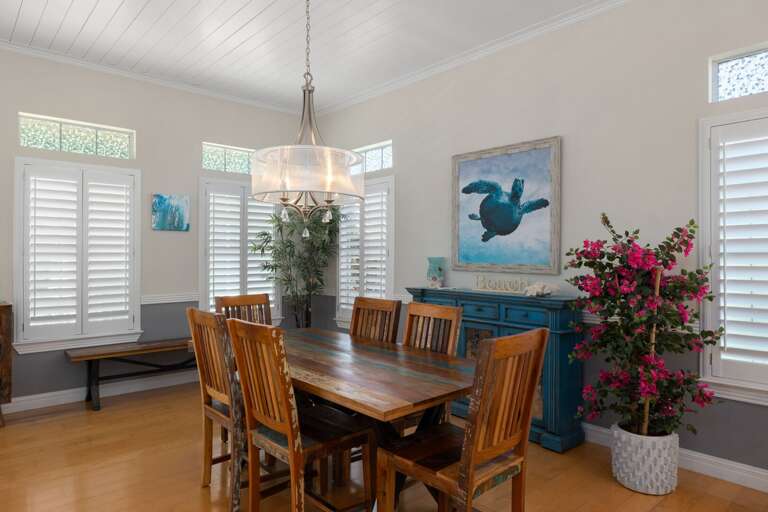 Share memorable meals around the dining table before heading back out to enjoy South Padre Island.