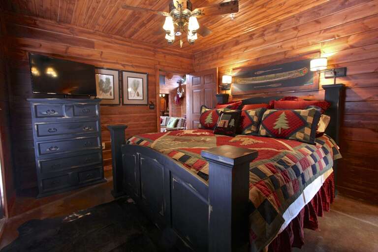 2nd Master King Bedroom with all the details included