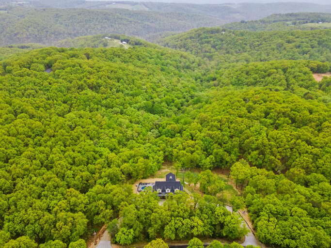 The epitome of seclusion in the Ozarks! The epitome of seclusion in the Ozarks!