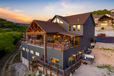 Staycation Lodge with Indoor Pool and Basketball Court