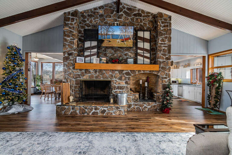 Wonderful wood burning fireplace!