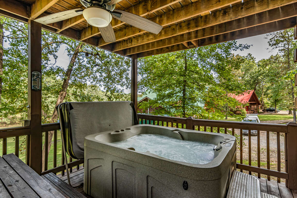 Lil Treehouse Cabin in Ridgedale, MO 2 Bedrooms Sleeps 4 Find Rentals