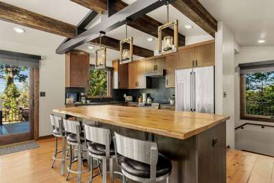 Rock Ledge Retreat