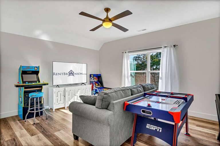 Hollister Home Rental
