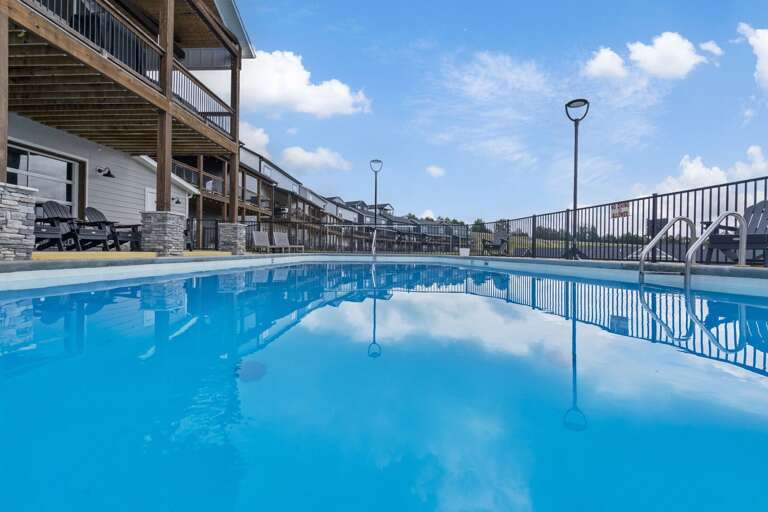 Poolside Perspective, Pristine Waters With Vacation Rental Views