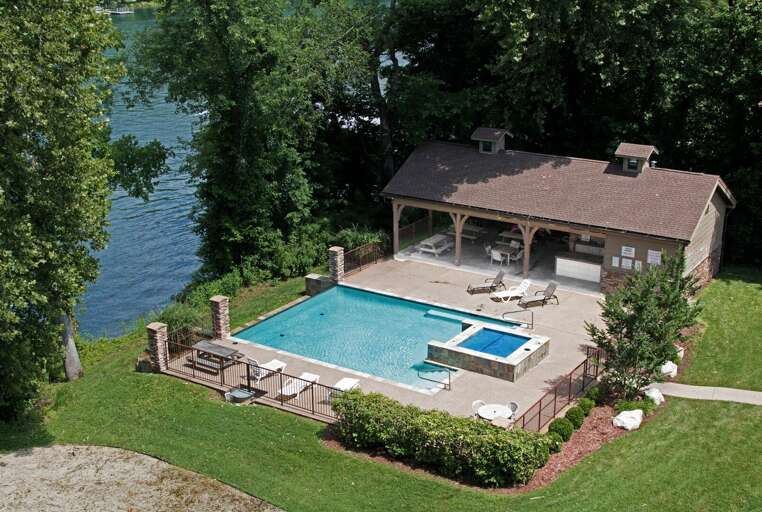 Community Outdoor Pool!