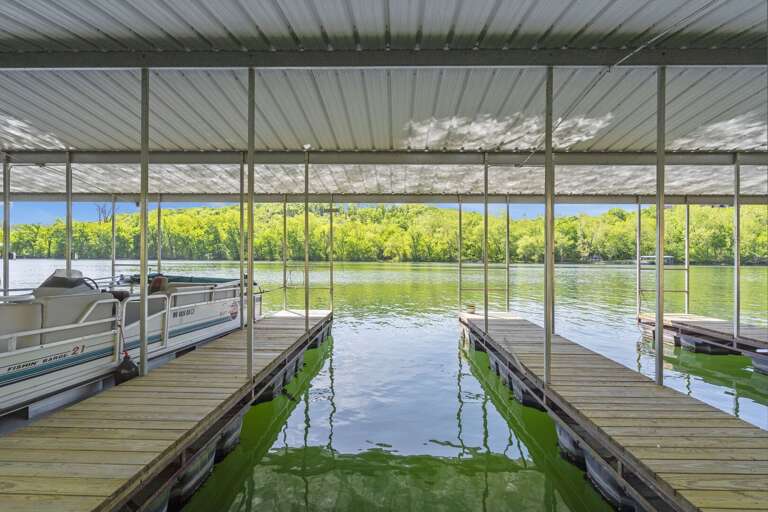 Dock for fishing! Dock for fishing!