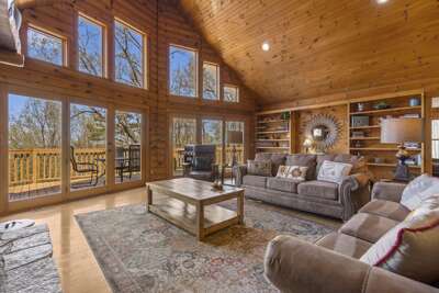 Hideaway Lodge at Tablerock Lake