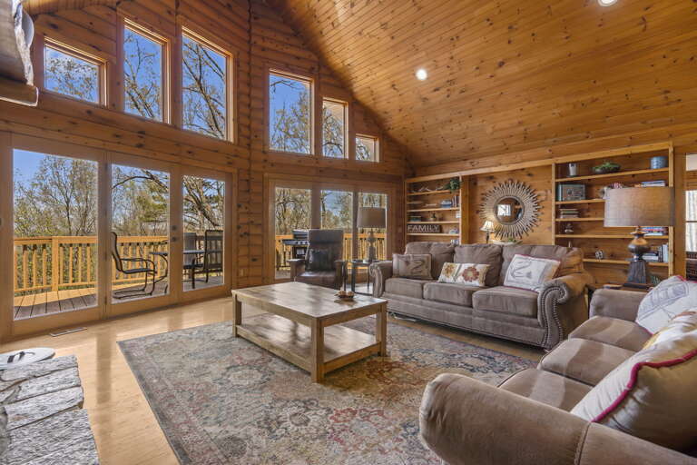 Hideaway Lodge at Tablerock Lake