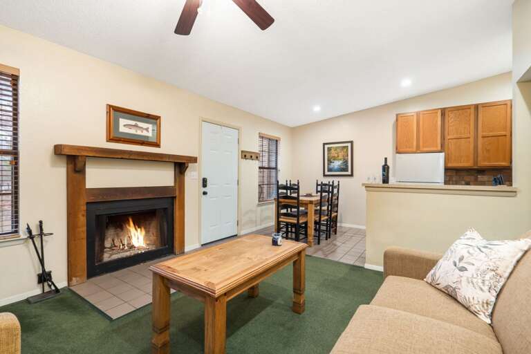 Kimberling City Condo Rental