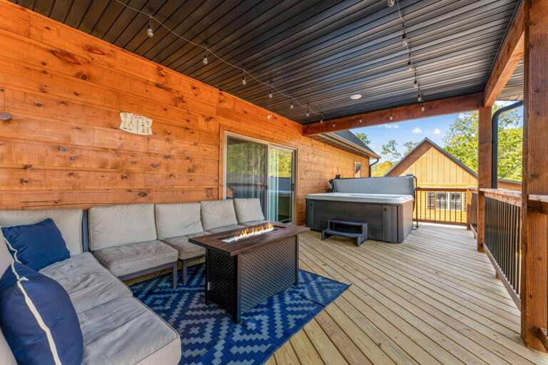 S'mores and Snores Cabin