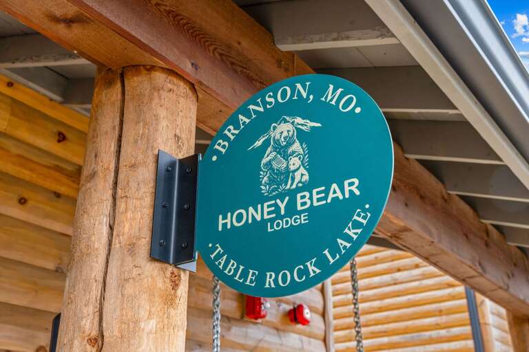 Honey Bear Lodge