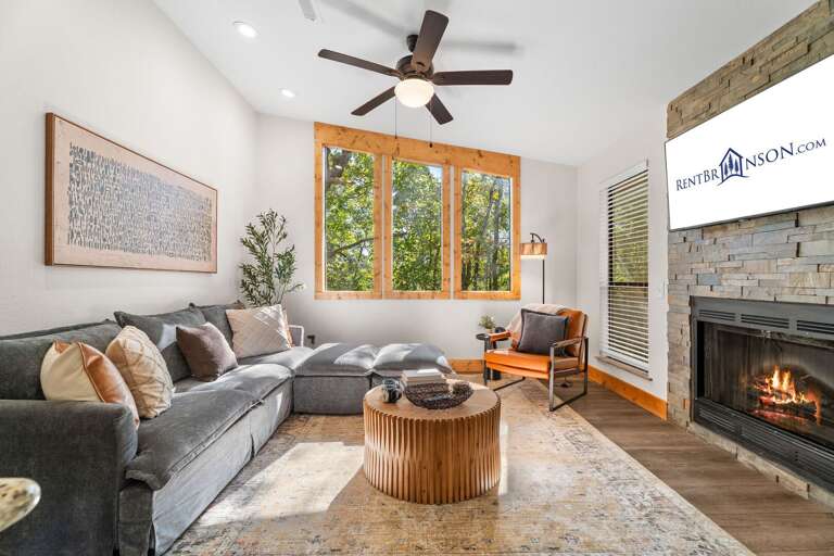 Hickory Hideout Unit 113