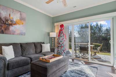 The Majestic Timberline Retreat