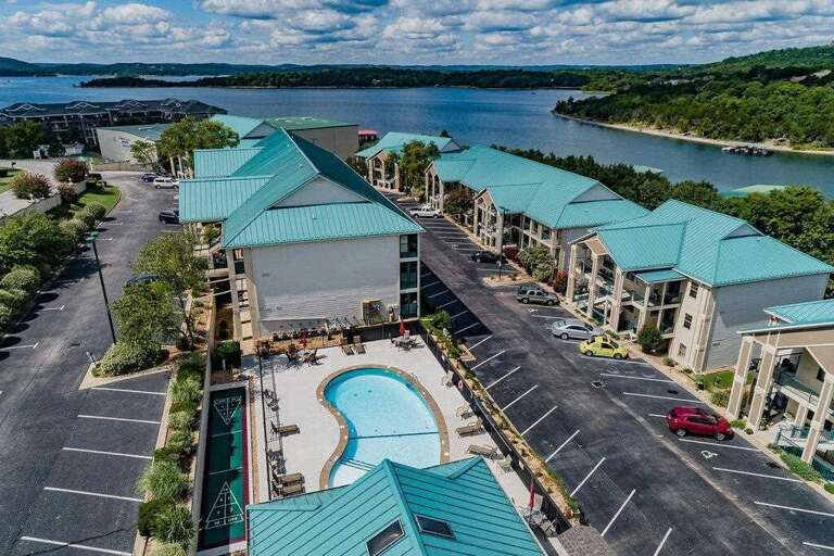 Hollister Condo Rental