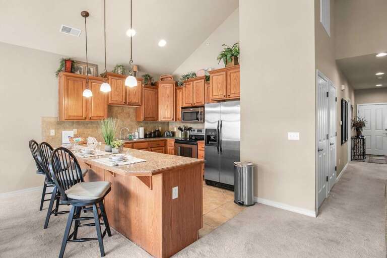 Hollister Condo Rental