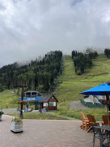 Summer at the Lift 1 base area