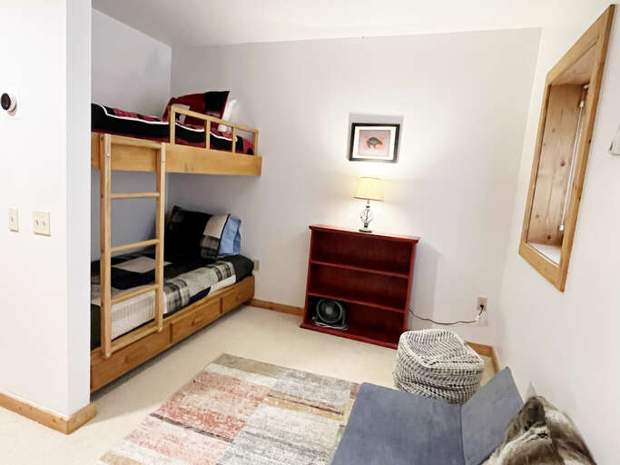 Bunk room is great for up to 5 kids