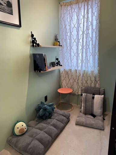 Meditation style seating