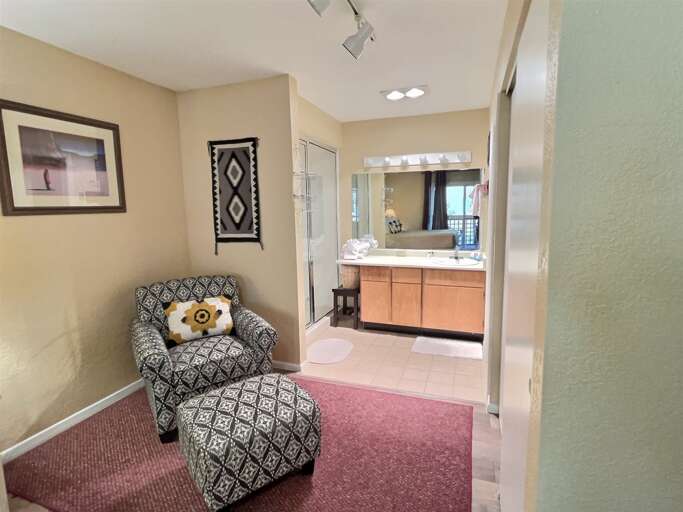 Queen room and bathroom