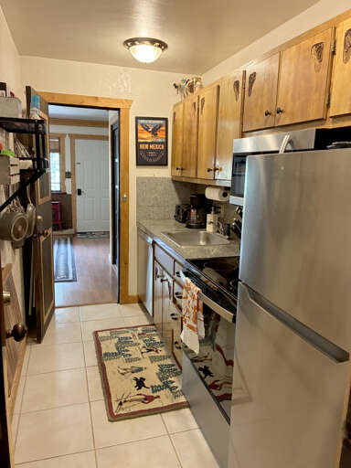 Your fully equipped kitchen has everything you need to prepare home-cooked meals. Pop in off the trails for lunch in ski season.