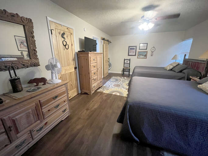 Two queen bedroom