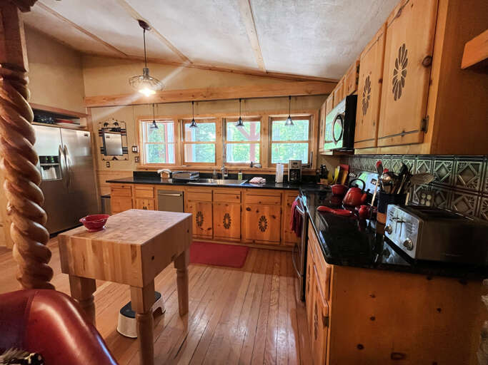 Kitchen counters and cabinets