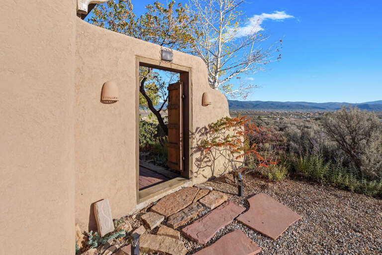 Main entry to entry path from driveway