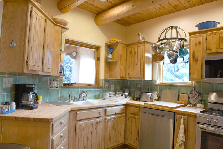 Well-appointed Kitchen