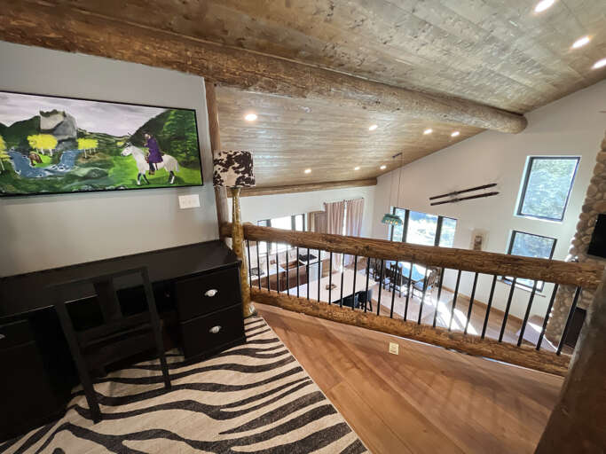 office-desk-loft