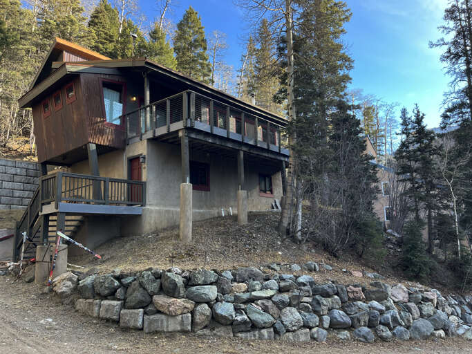 exterior from driveway